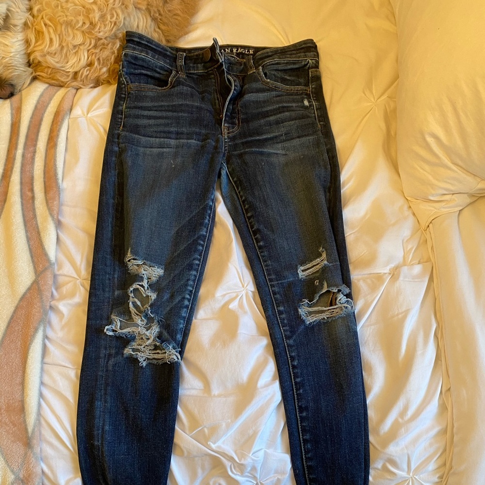 American eagle women’s ripped skinny jeans